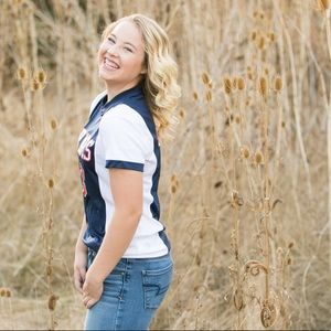 Meet your Posher, Maegan